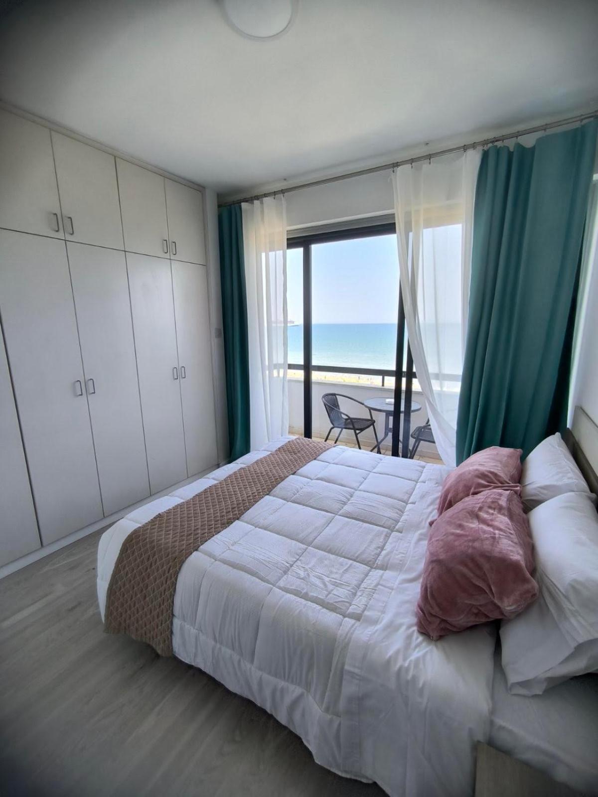 Sunorama Beach Garden - Seaview Lárnaca Exterior foto